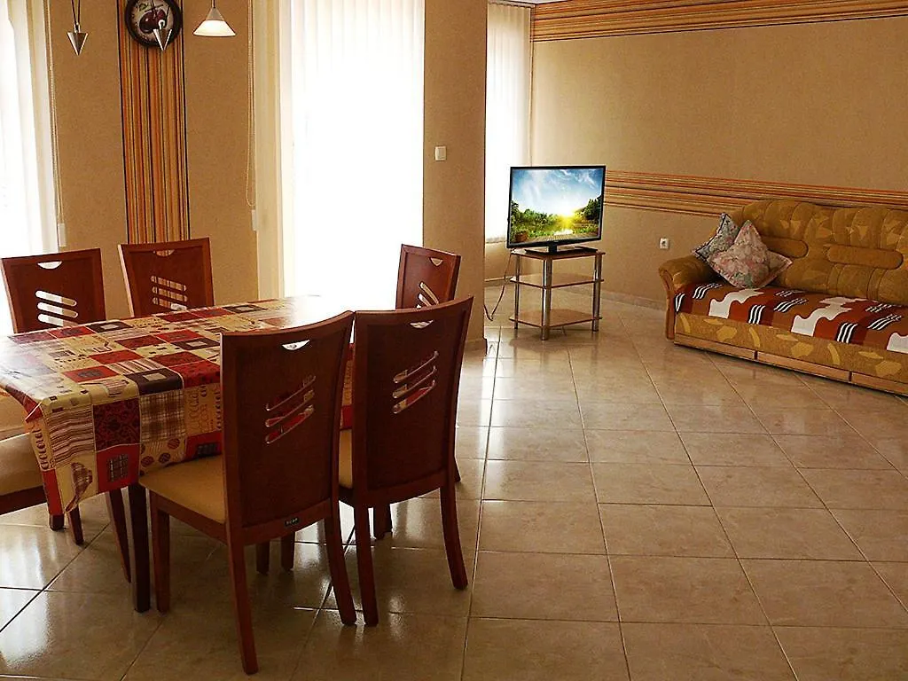 Aparthotel Aquarelle Hotel And Villas Golden Sands