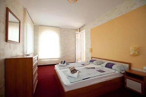 Aparthotel Aquarelle Hotel And Villas Golden Sands