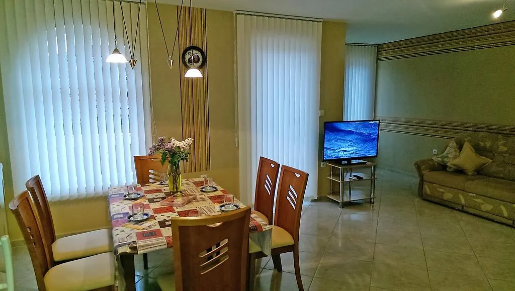 Aquarelle Hotel And Villas Golden Sands